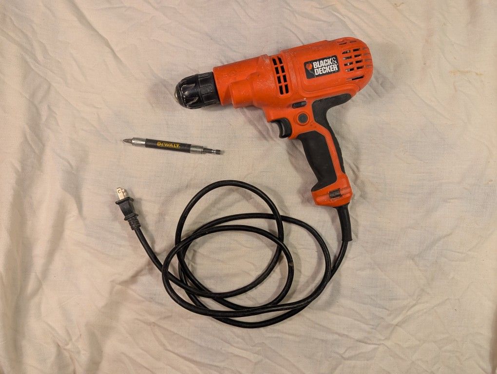 Black & Decker Drill + Bit
