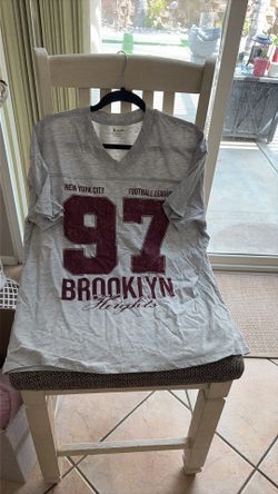 NO BOUNDARIES, size S for ladies t-shirt