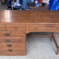 Ethan Allen desk