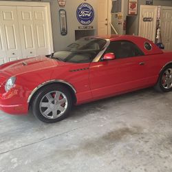 2002 Ford Thunderbird