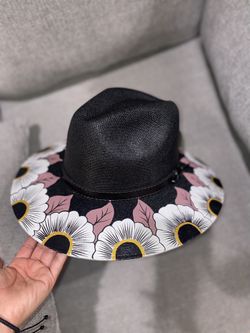 Custom hand painted hats 🤍