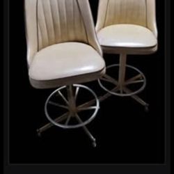 3 VINTAGE STONEVILLE FURNITURE CO. TAN VINYL CHAIRS MCM SWIVEL STYLE CHAIRS NICE