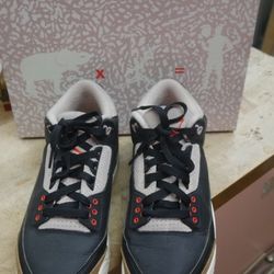   Size 9 - Jordan 3 Retro Mid Desert Elephant. PRE OWNED. LOOK AT THE PICTURES FOR CONDITION. 