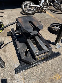 Pull rite super glide sliding 5th wheel hitch