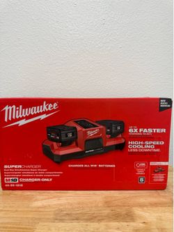 Milwaukee M18 Super Charge dual bay simultaneous super charge