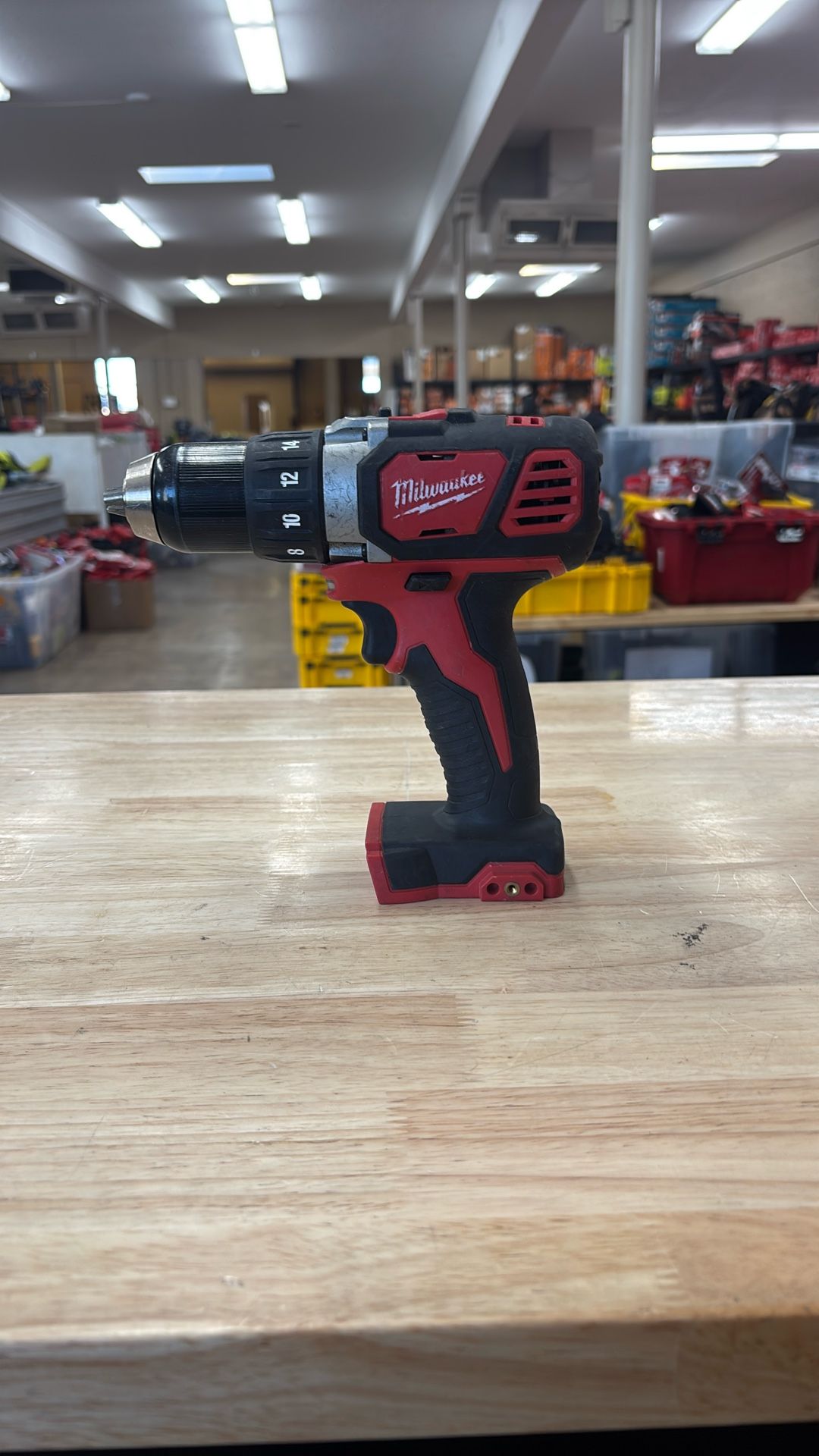 Milwaukee M18 18-Volt Lithium-Ion Cordless 1/2 in. Drill Driver