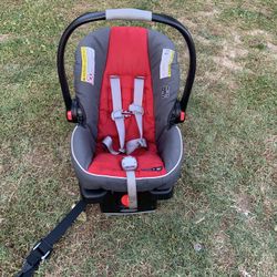 Car Seat With Base🔴🔴🔴