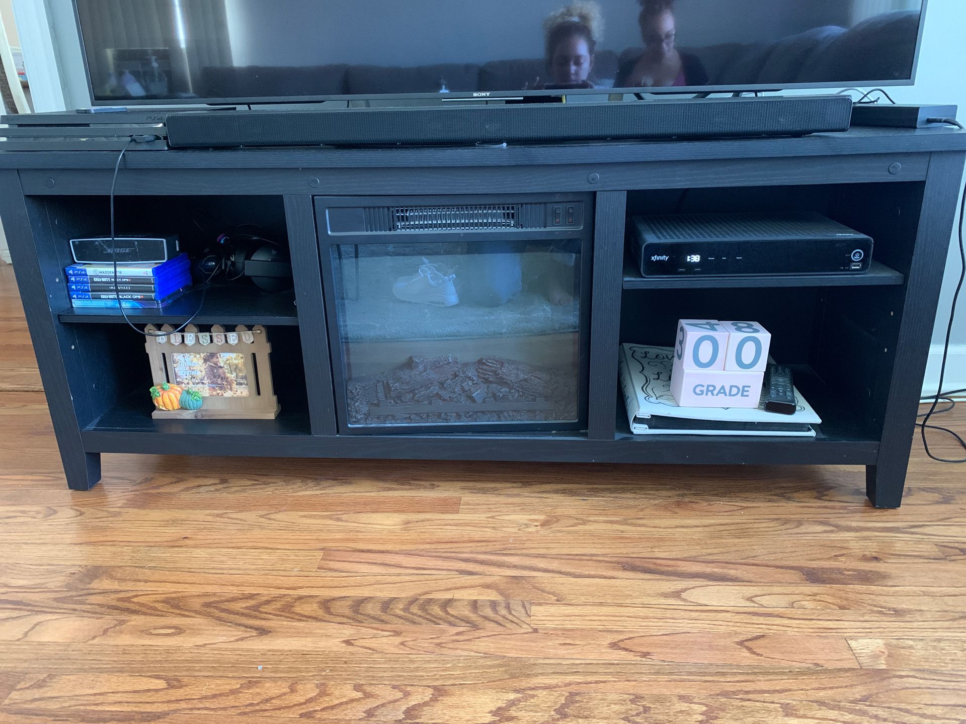 Fireplace/Tv stand