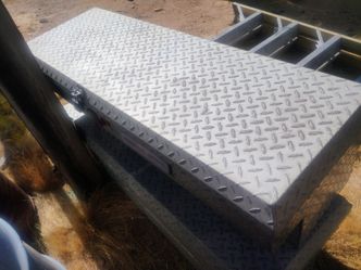 Truck tool boxes aluminum