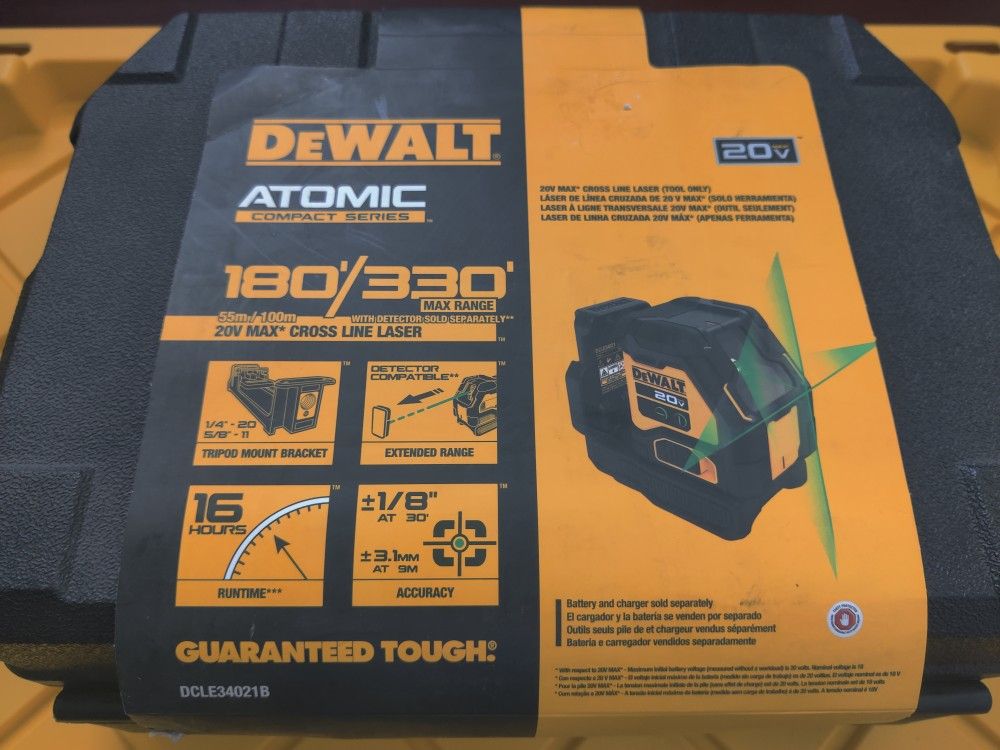 DeWALT 20V Green Cross Line Laser Level (Tool-Only)
