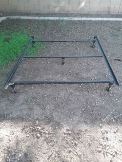 Queen or King Size Metal Bed Frames Rails Queen $30, King Or California King Size $40 each See All Photos Read Description