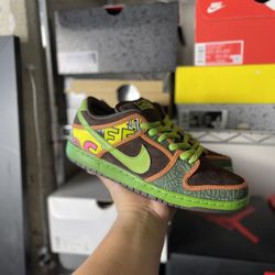 Nike Dunk Low SB “De La Soul”, Size 9