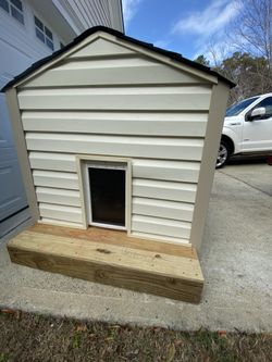 M-T-O Custom Dog Houses 🏠 🐕