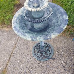 Fountain/Bird Bath