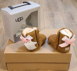 Baby ugg shop size 4