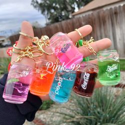 SODA CAN ICE DRINK WATER GLOBE KEYCHAIN