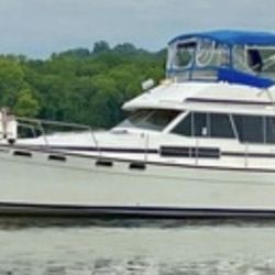 1990 Bayliner 3888 MOTORYACHT