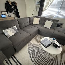 Living Spaces Flinn 103” Sleeper Sectional Sofa Couch