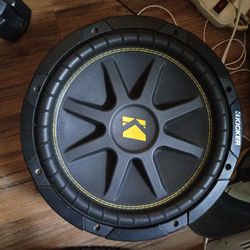 12 in kicker Comp selling it on good deal