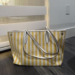 Kate Spade New York Street Tote