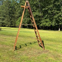 10’Wooden Step Ladder w/ Shelf