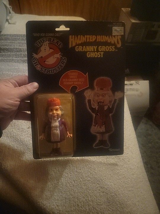 1986 The real ghostbusters haunted humans' granny gross ghost