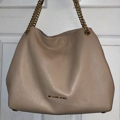 $35 Firm Michael Kors Shoulder Bag In Very Good Condition 