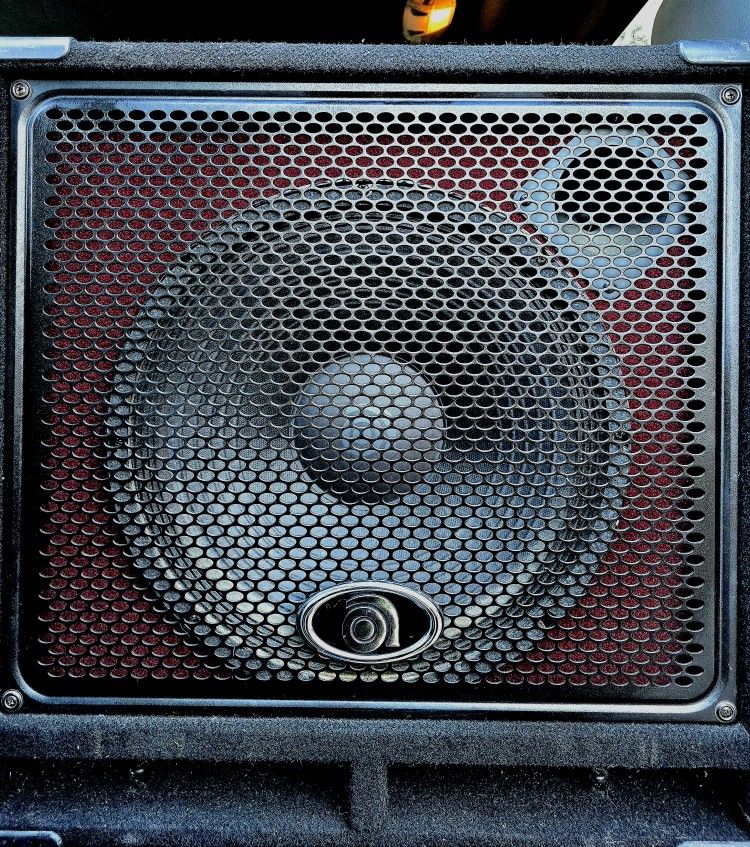 Ampeg BXT115HL Bass Cabinet 400 Watts 15 Inch