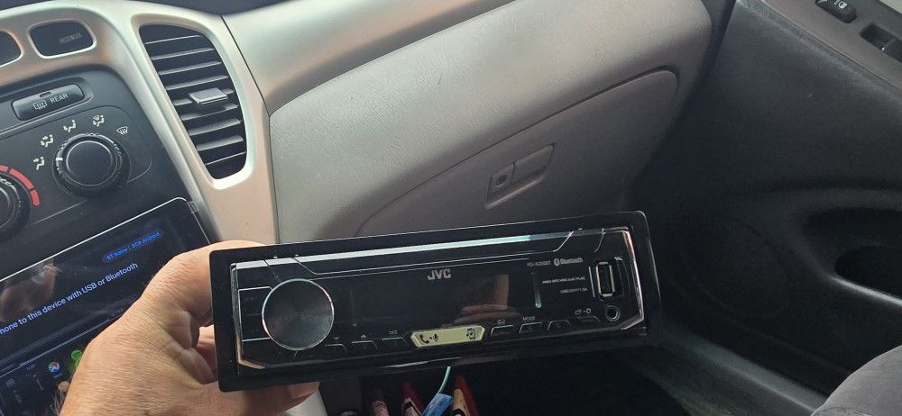 JVC  Car Stereo  