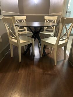 Juego de comedor de 4 sillas
