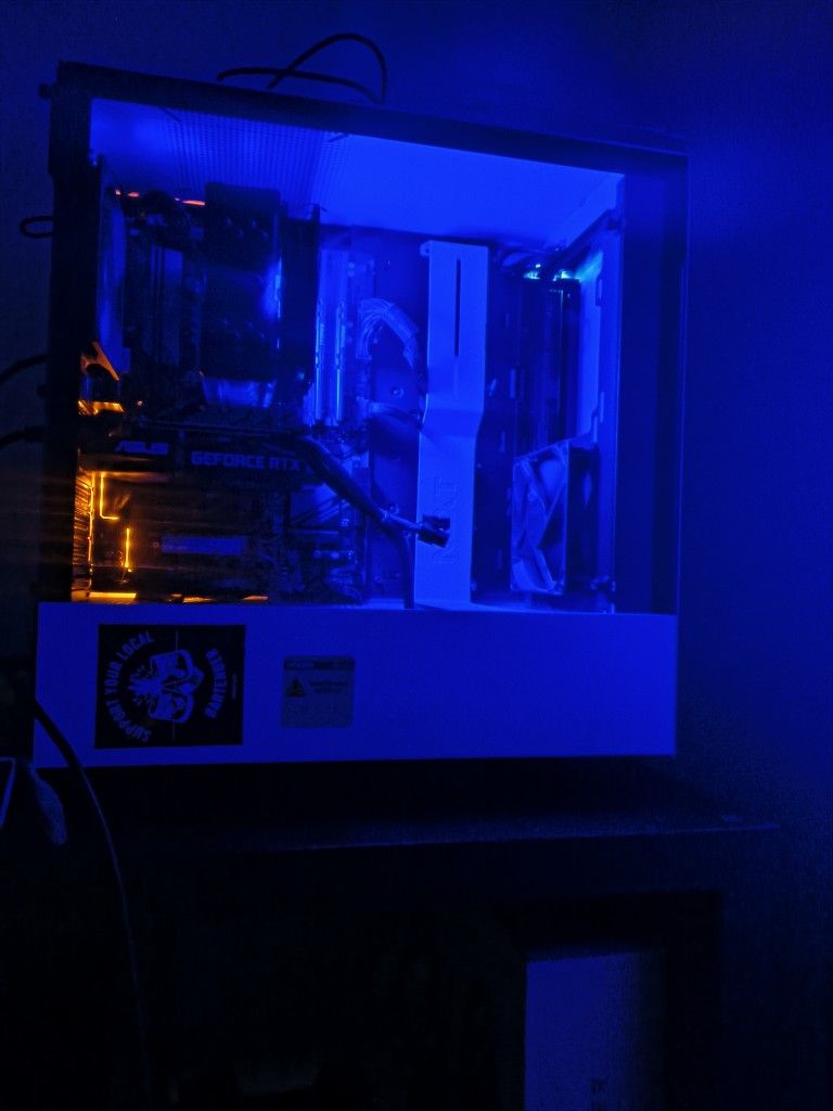 NZXT HZ10 pre built PC