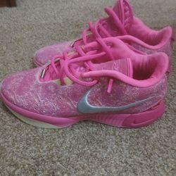 Nike Size 8.5