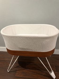 SNOO Smart Sleeper