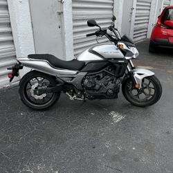 2015 Honda CTX 700