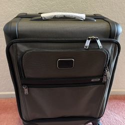 Tumi Continental Front lid Carry on
