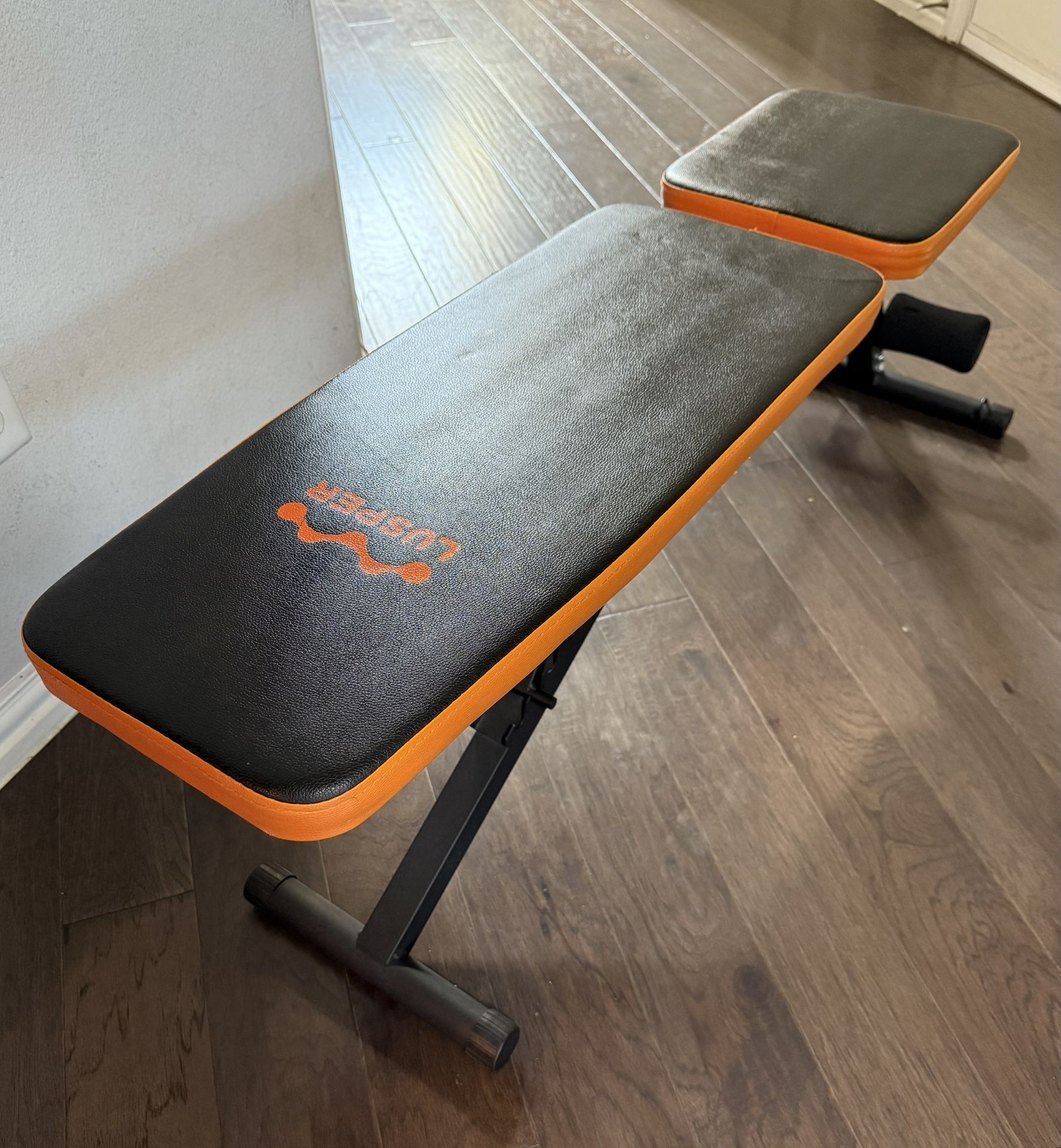 Lusper Bench