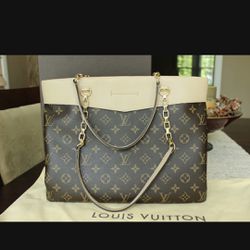 Authentic Louis Vuitton Pallas Shopper In Excellent Condition for