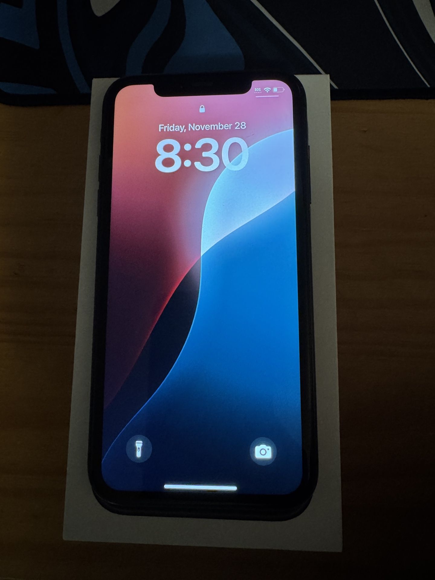 📱 iPhone 11 – 64GB – Great Condition 