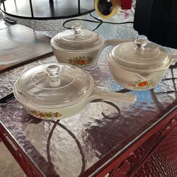 3 Vintage Corning Ware Pots With Lids 