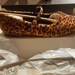 Banana Republic Factory's Vegan Leather Maryjane Ballet Flat