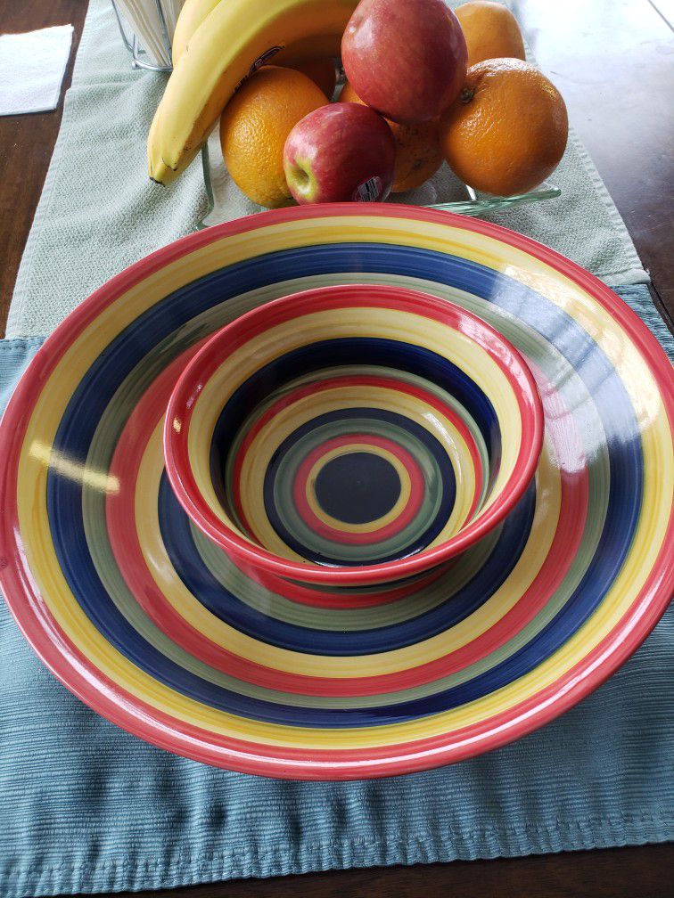 Glossy stunning the Swirl Bowls paired. Perfect for wedding, birthday, anniversary gift.
