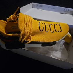 Human Race G.u.c.c.i  Size 8