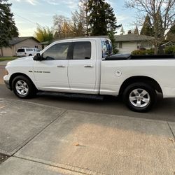 Dodge RAM 1500  2012 