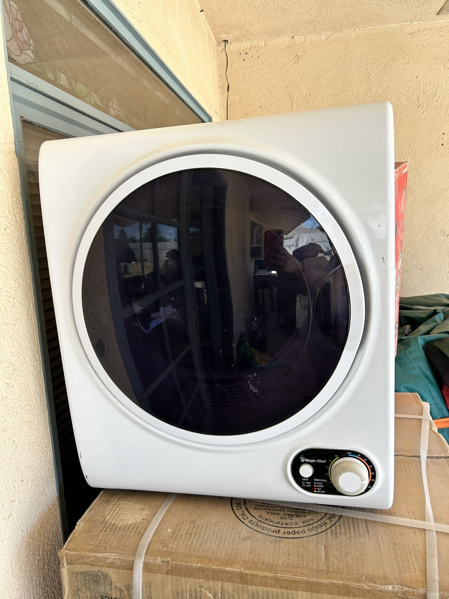 Magic chef 1.5cu Compact Dryer 