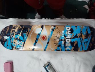 SIGNED BY ROB DYRDEK VERY RARE