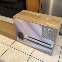 Samsung (HW-B73CD) 5.1ch Soundbar System w/ Wireless Subwoofer – 3-D Surround Sound, Dolby Audio, HDMI ARC, Game Mode