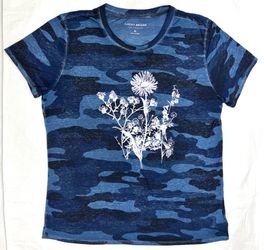Lucky Brand Women's Size XL Blue Floral Short Sleeve Tee Shirt- Polyester Blend