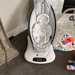 4moms Mamaroo 