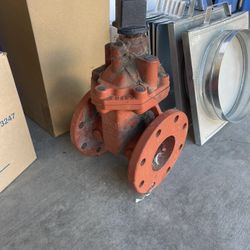 4” Water Valve And Brass Fittings And Valves