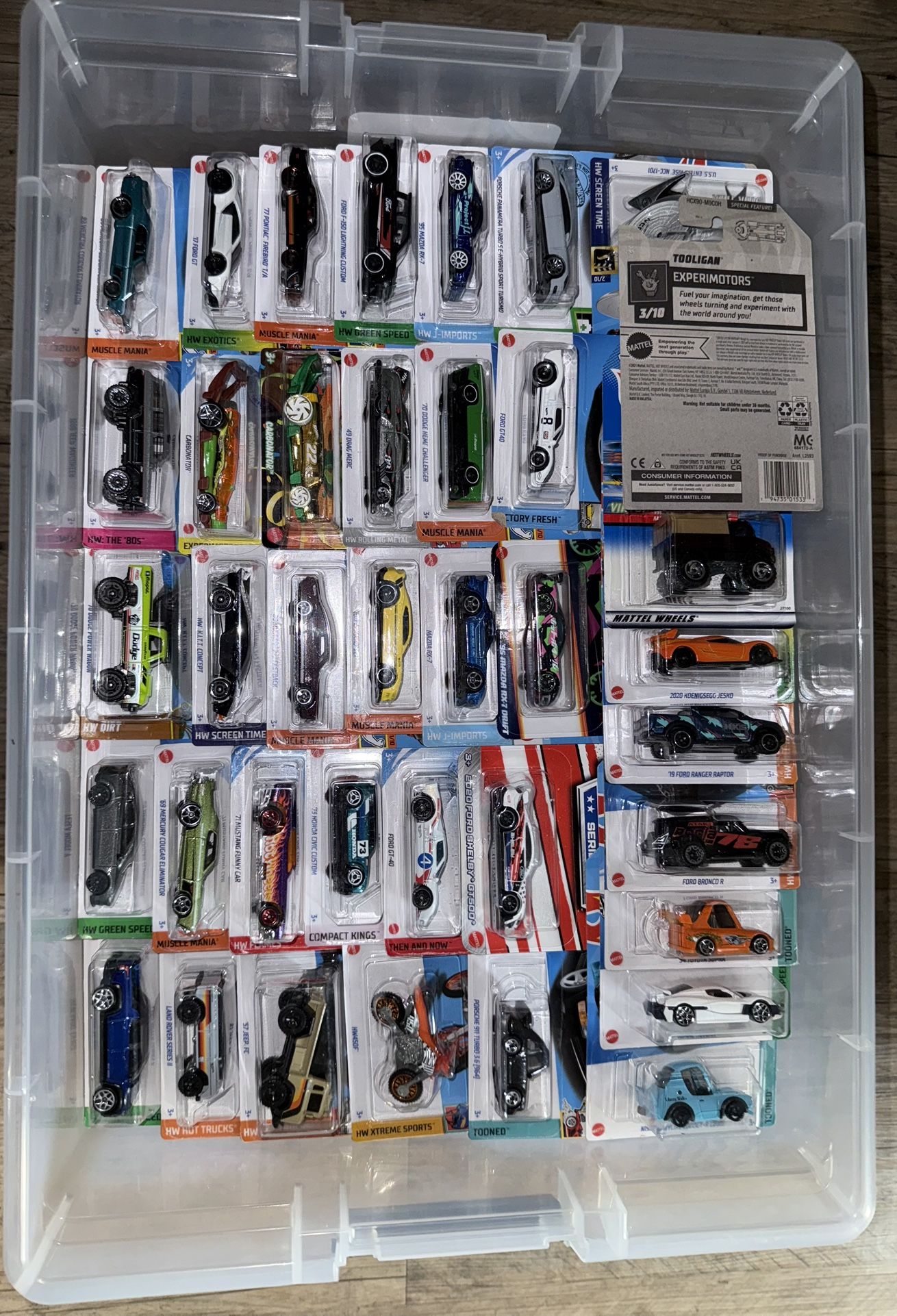 Hot Wheels Bin 350*